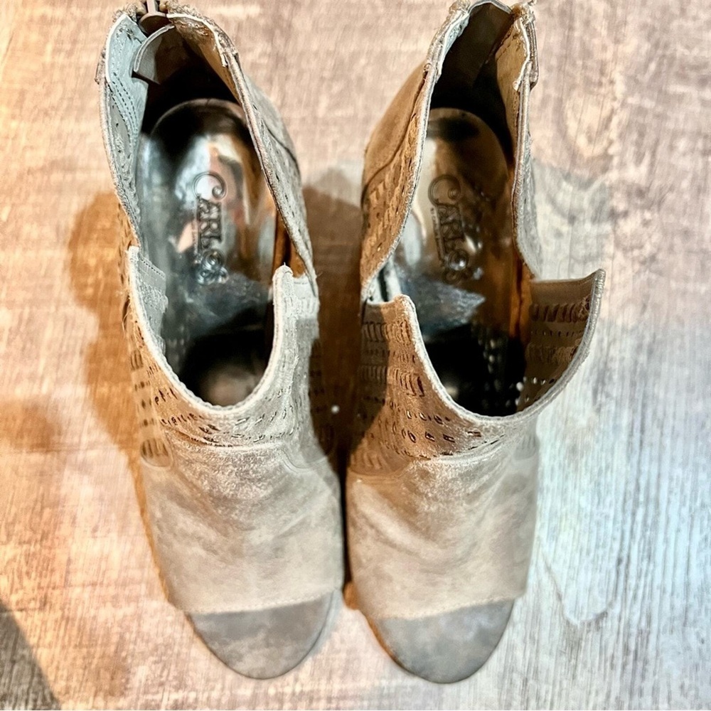 Carlos Santana "Libbie" Peep Toe Block Heel Botties Zip Back 7.5 Taupe - Picture 6 of 9
